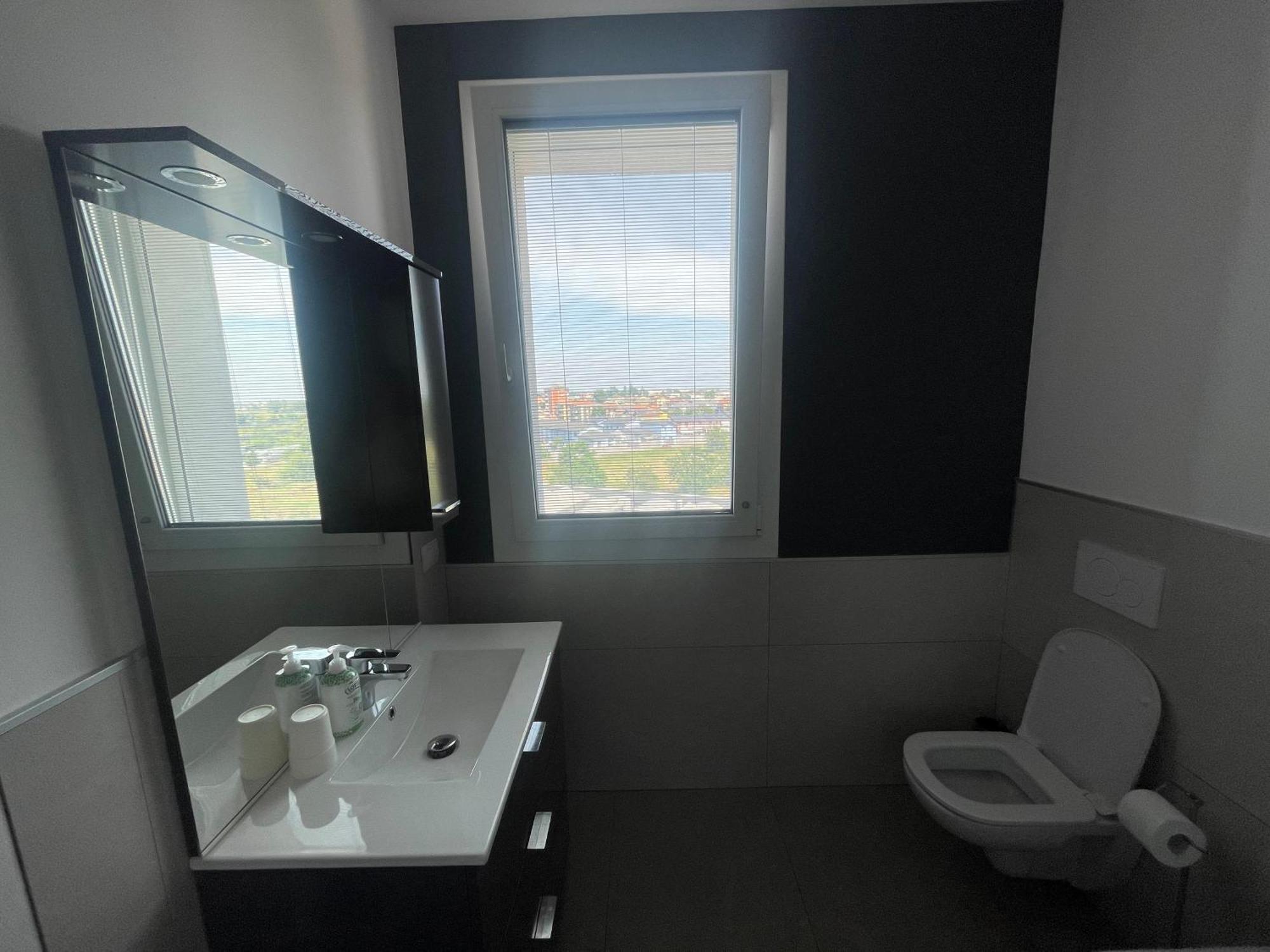Condominio La Torre 1 Galliate Exterior photo